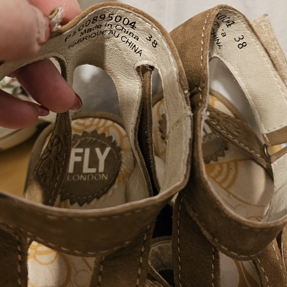 Fly London wedge sandals size 38 - Picture 4 of 10